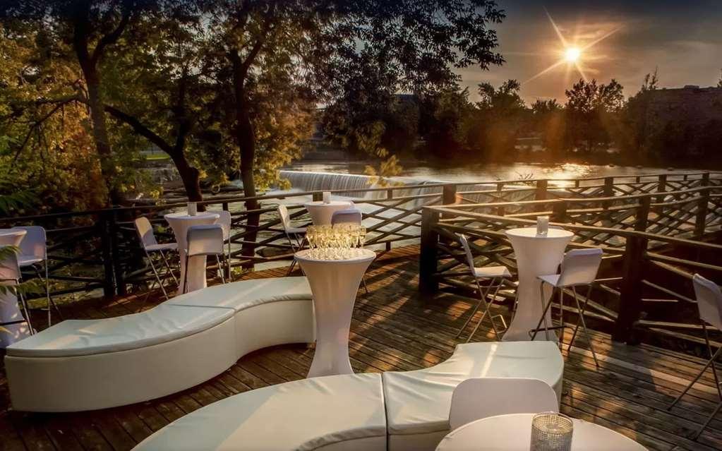 Hotel Chateau Joliette Restoran gambar